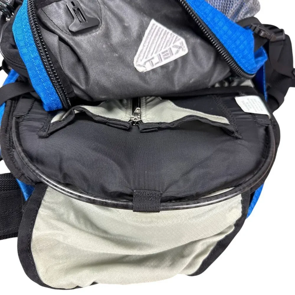 Kelty Blanca 2000 Backpack Blue Black Hiking Techwear Gorpcore Daypack Cover